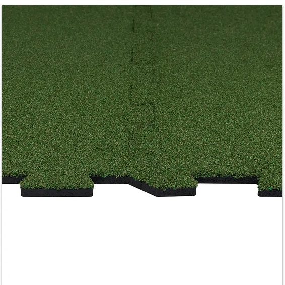 Гумена пъзел плоча с изкуствена трева за фитнес зала-монтаж